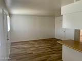 2002 Sweetwater Avenue - Photo 2