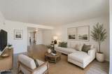 1927 Hampton Avenue - Photo 9