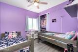 1004 Somerset - Photo 19