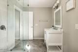 3037 Clarendon Avenue - Photo 21
