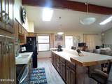 1070 Queen Mary Way - Photo 6