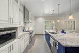 1412 Vincent Circle - Photo 16