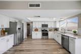 11210 52ND Avenue - Photo 11