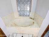 821 Justin Street - Photo 32