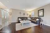 1832 Jade Place - Photo 15