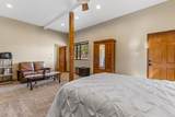 8950 Antoinette Way - Photo 24