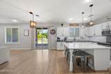 6876 Wethersfield Road - Photo 12