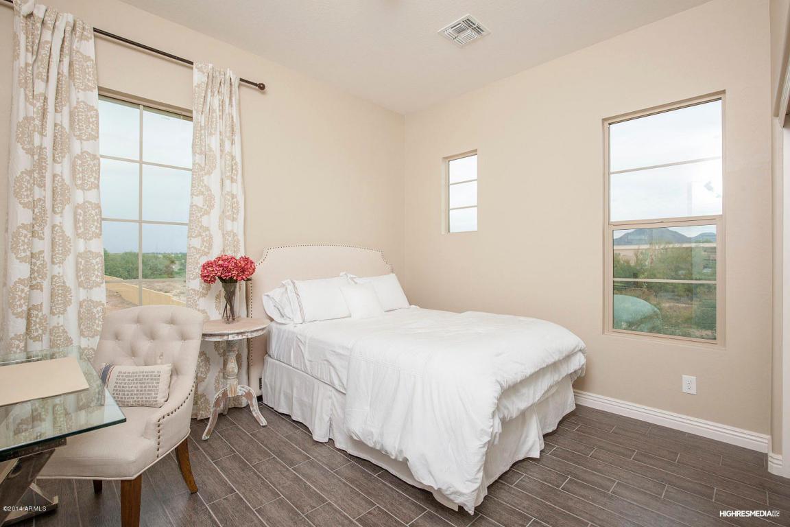 17641 77TH Way - Photo 1