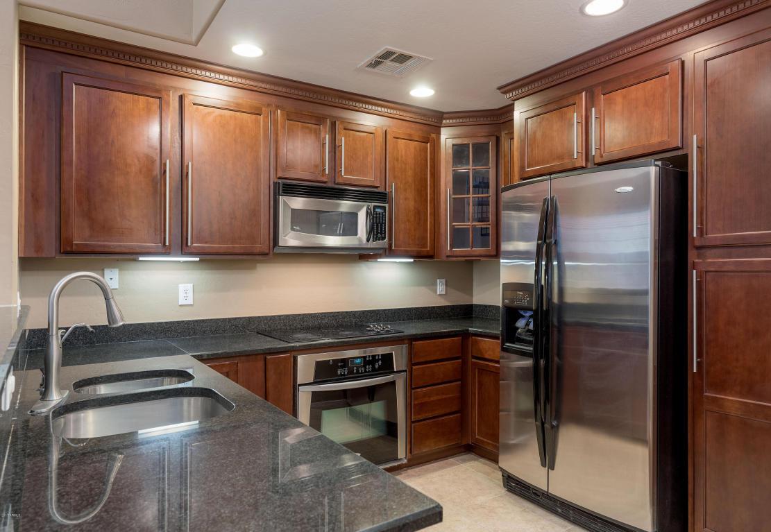 5723 S 21ST Place, Phoenix, AZ 85040 (MLS #5591059) :: Cambridge Properties