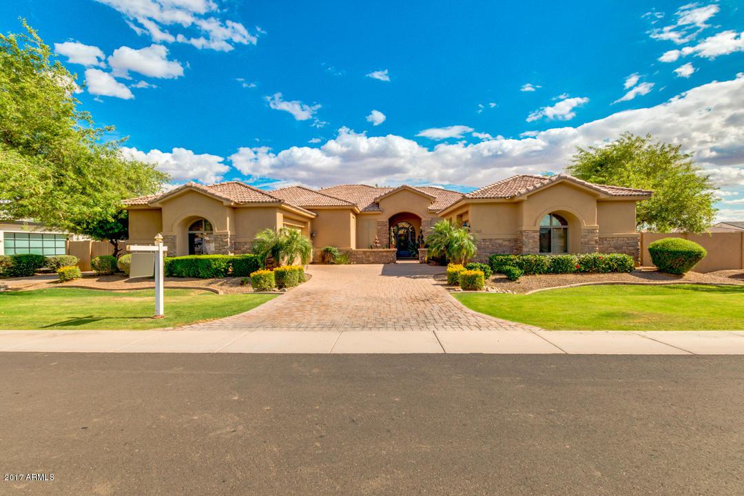 2815 Carob Drive - Photo 1