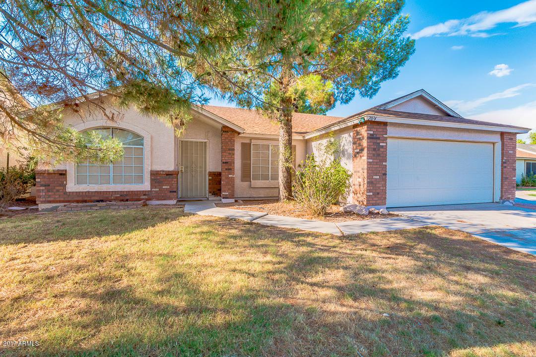 2074 E Ranch Court, Gilbert, AZ 85296 (MLS #5633233) :: Revelation Real Estate
