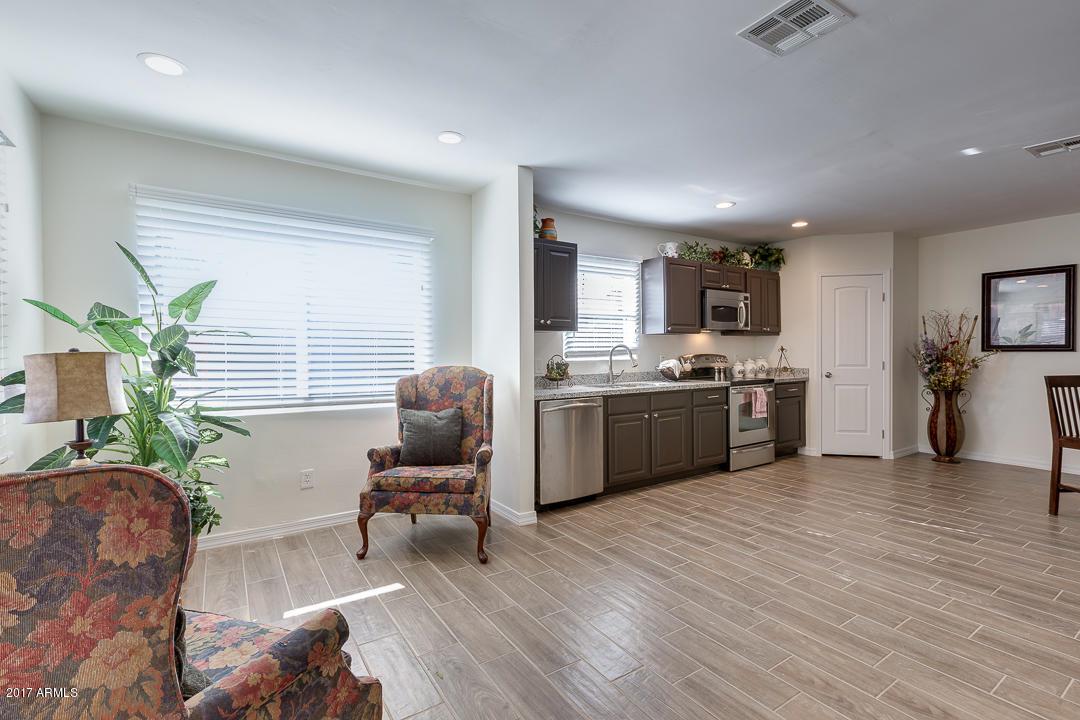 3426 Lynwood Street - Photo 1
