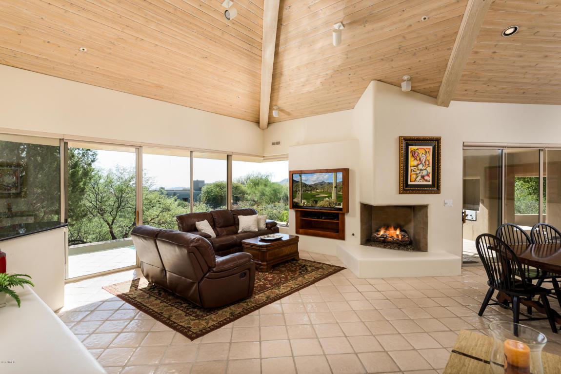10776 Tamarisk Way - Photo 1