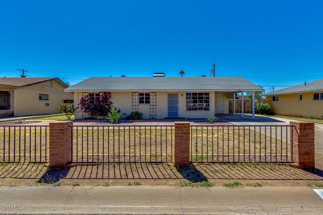 4907 Granada Road - Photo 1