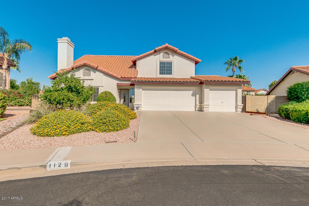 1129 Sunview - Photo 1