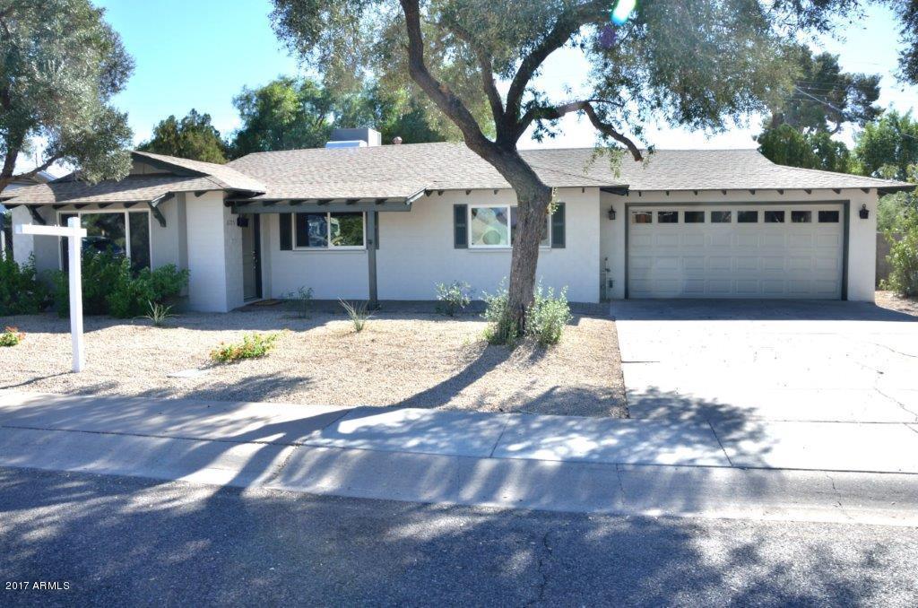 8725 Mariposa Drive - Photo 1