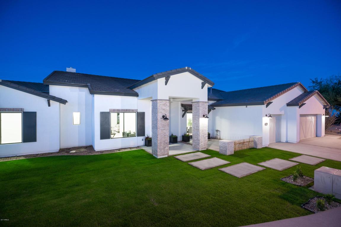 9006 Ann Way - Photo 1