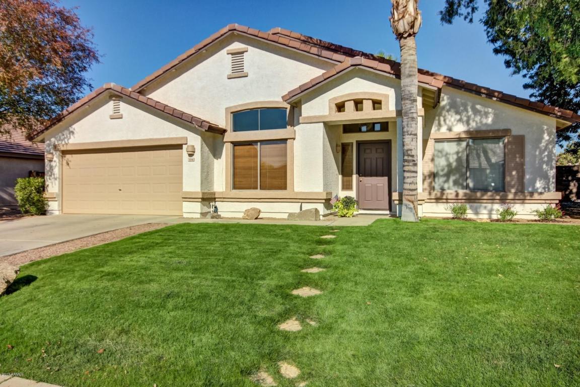1046 Bart Street - Photo 1