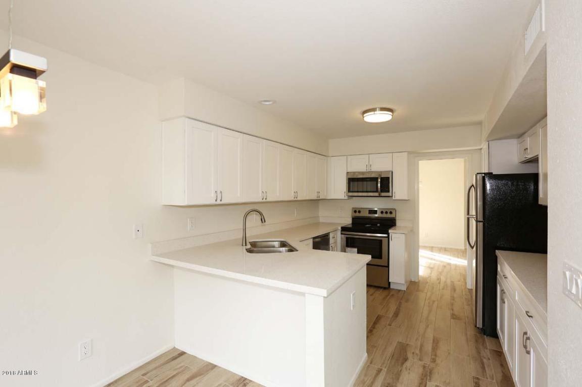 9135 101ST Way - Photo 1
