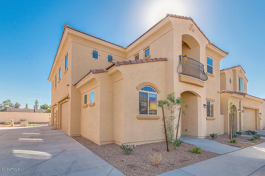 1367 Country Club Drive - Photo 1