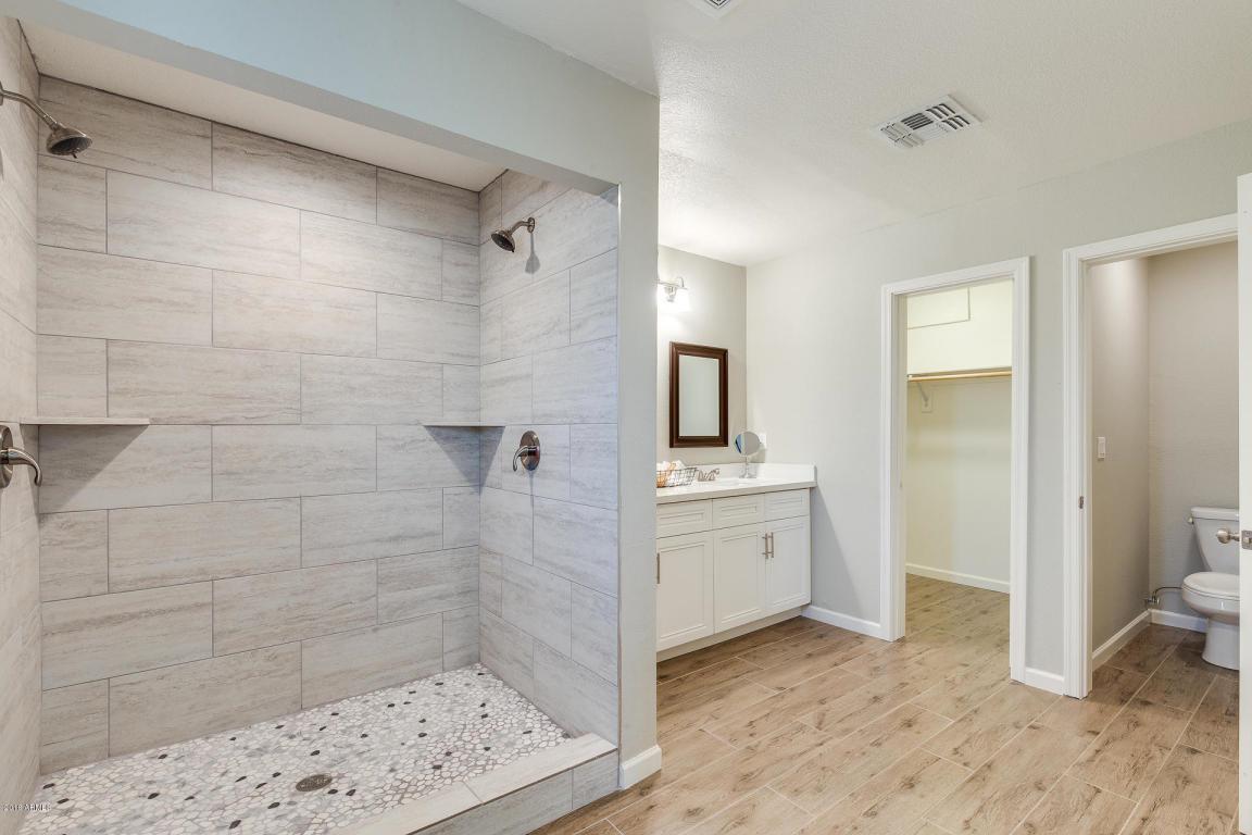 8632 Ruth Avenue - Photo 1