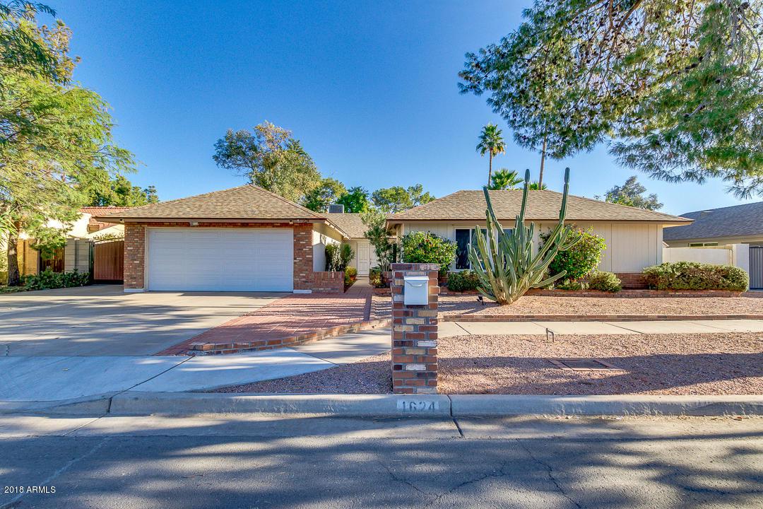 1624 Milagro Avenue - Photo 1