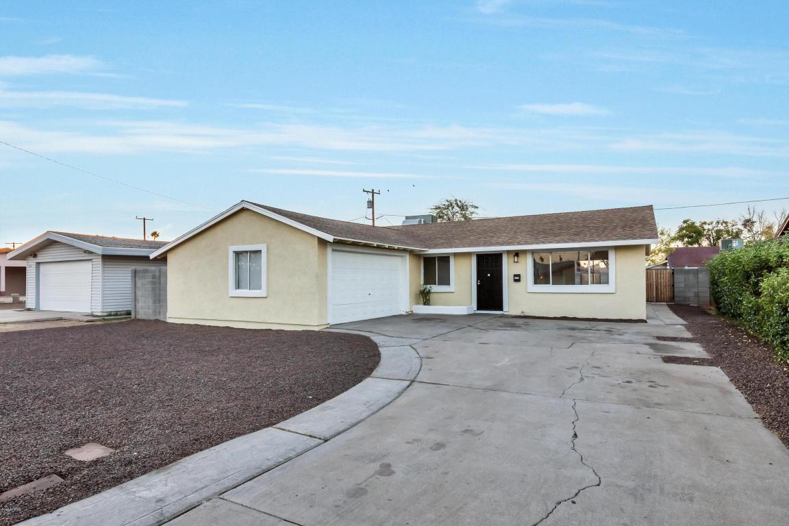 3735 Diana Avenue - Photo 1