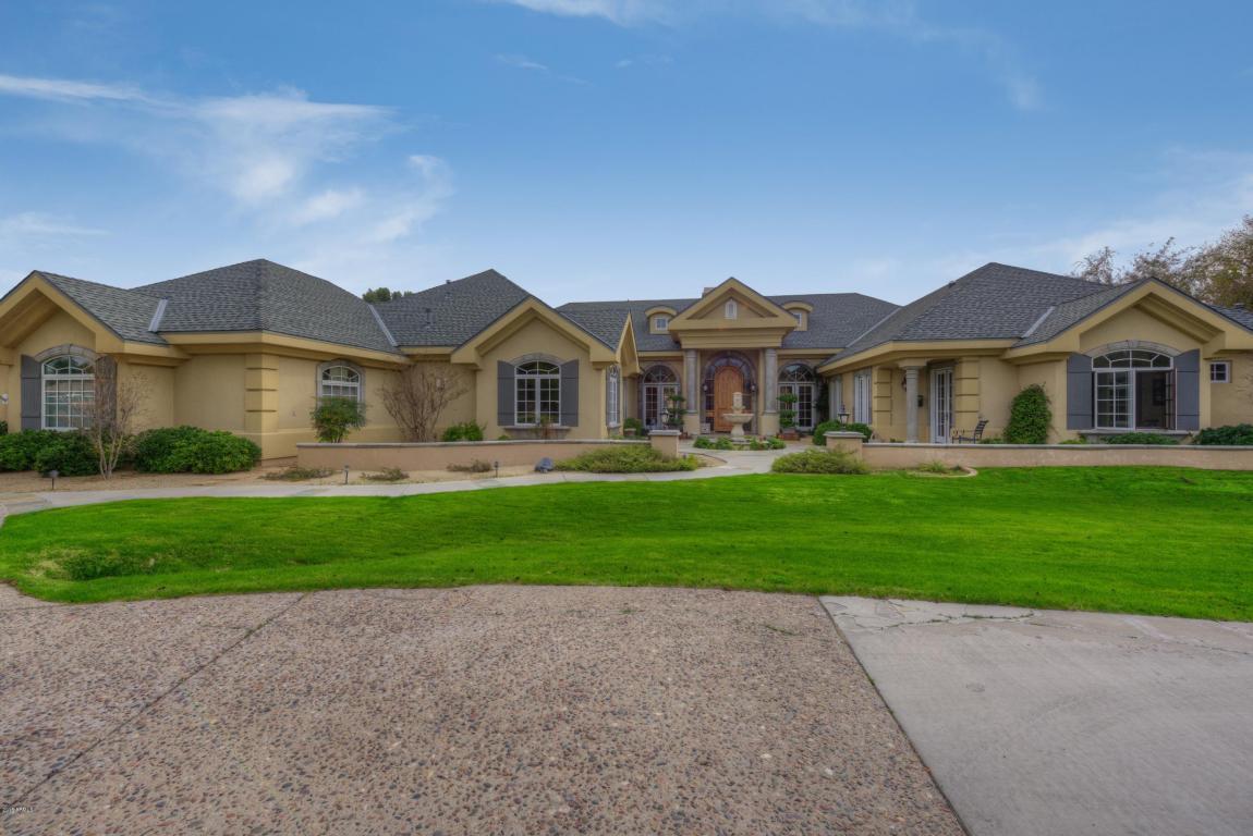 1007 Lawrence Lane - Photo 1