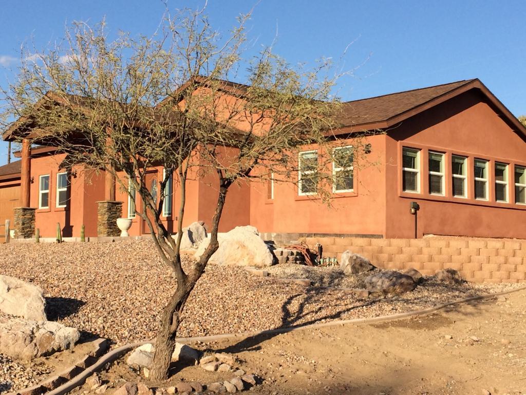 881 Isabella Street - Photo 1
