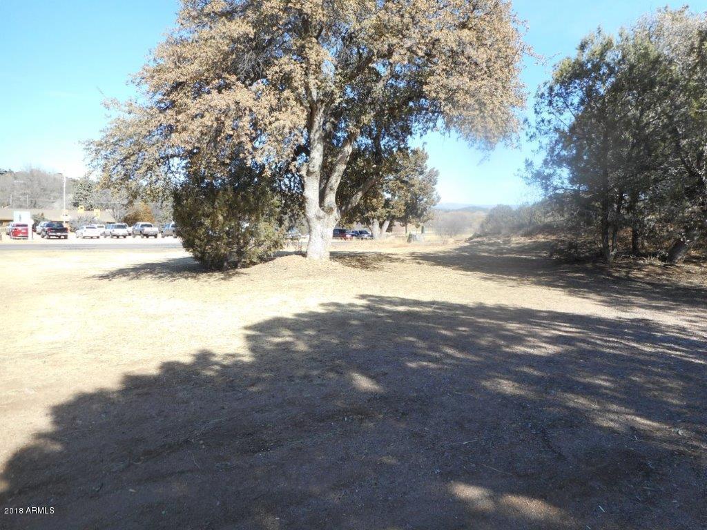 1509 Country Club Drive - Photo 1