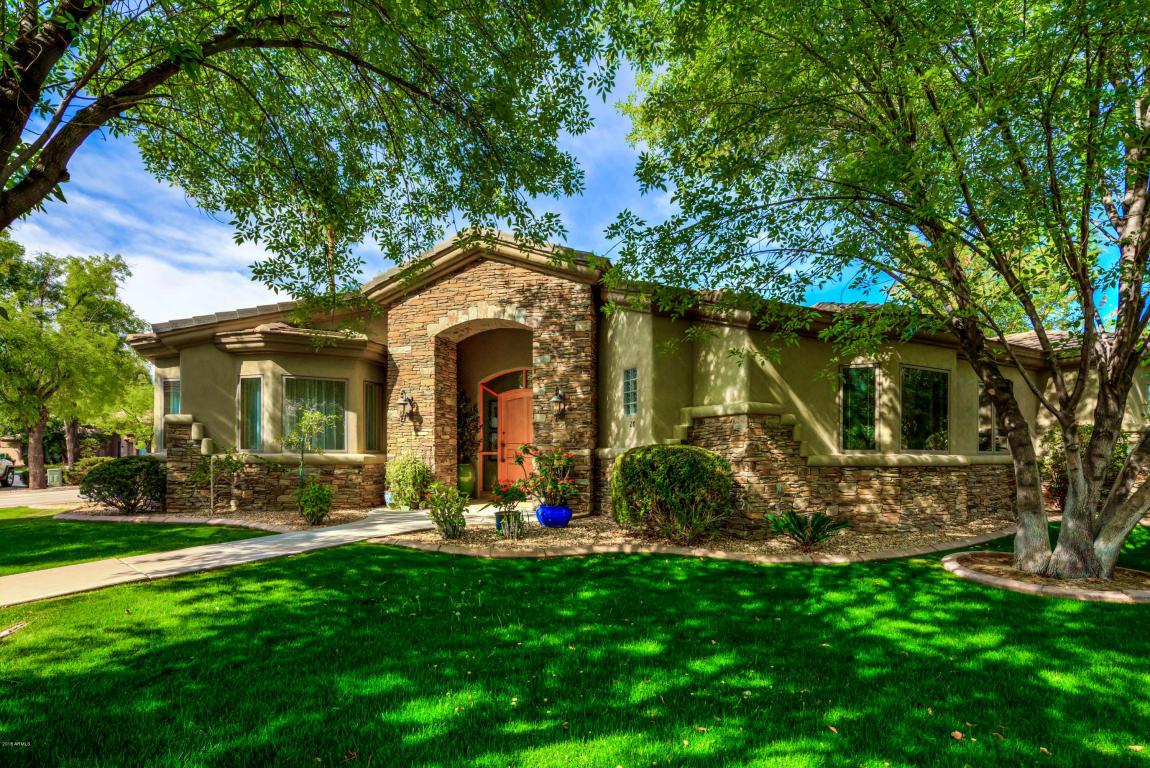 26 Los Arboles Circle - Photo 1