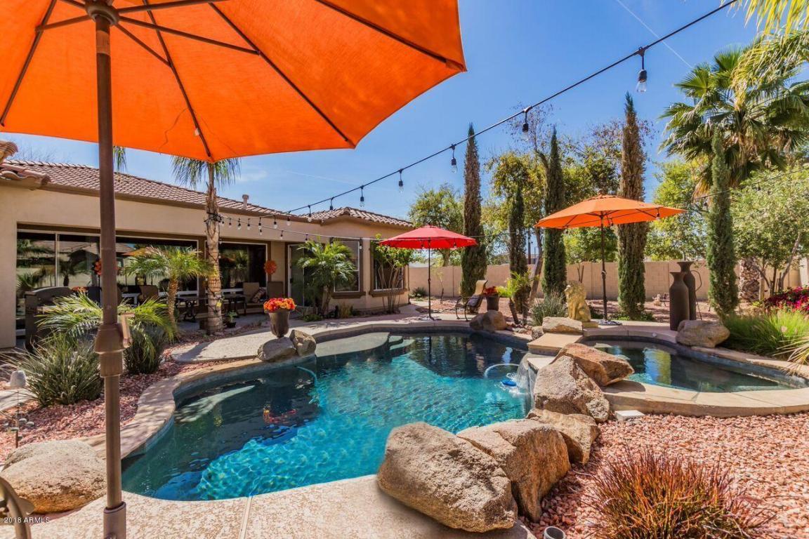 410 Canyon Way - Photo 1