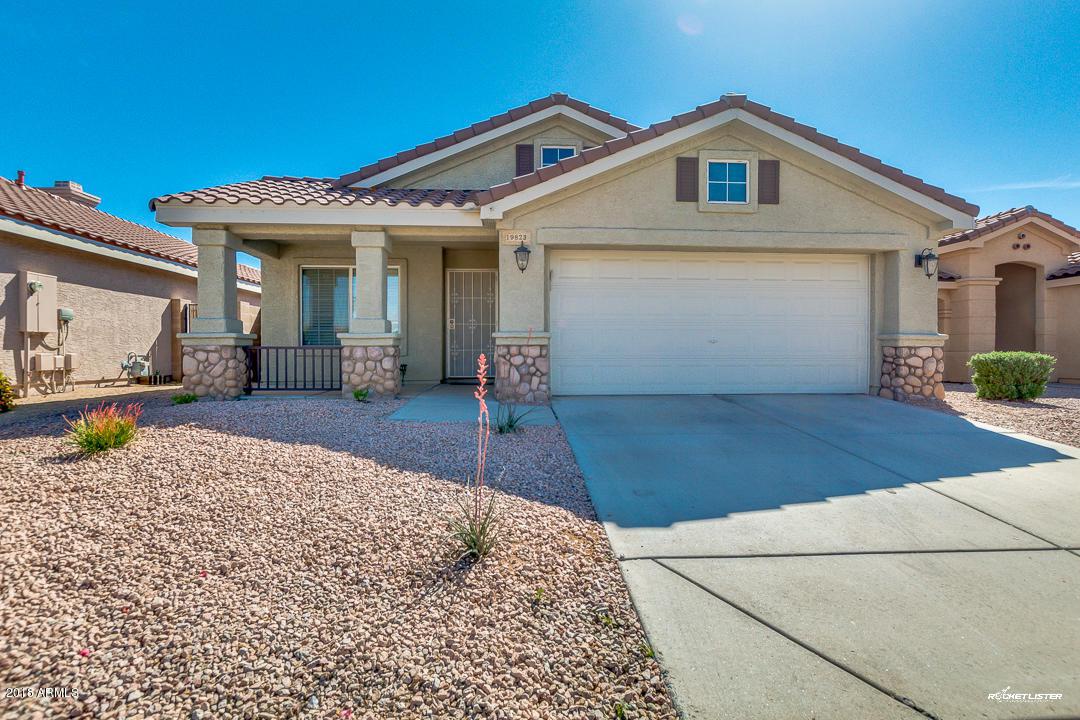 19823 33RD Street - Photo 1