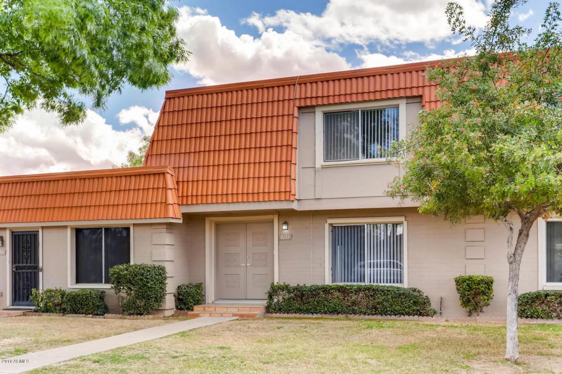 8211 Vista Drive - Photo 1