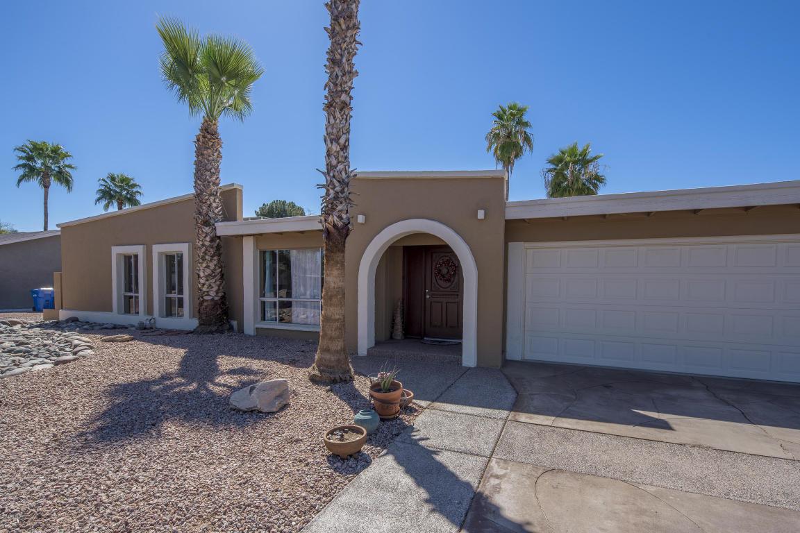5119 Shaw Butte Drive - Photo 1