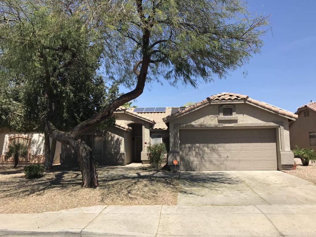11036 Diamond Avenue - Photo 1