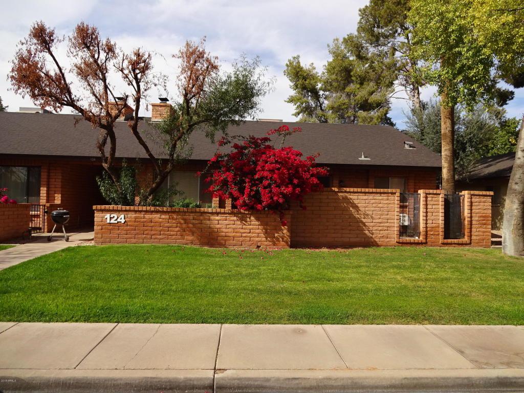 124 Concorda Drive - Photo 1