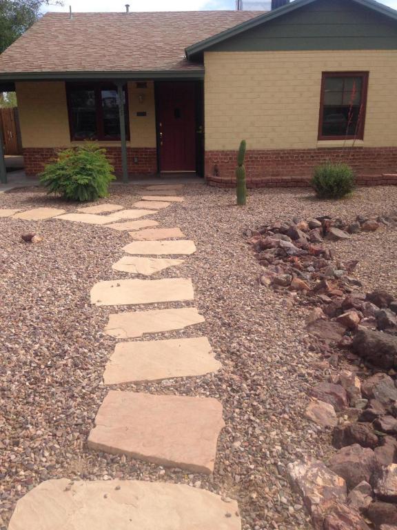 1325 Granada Road - Photo 1