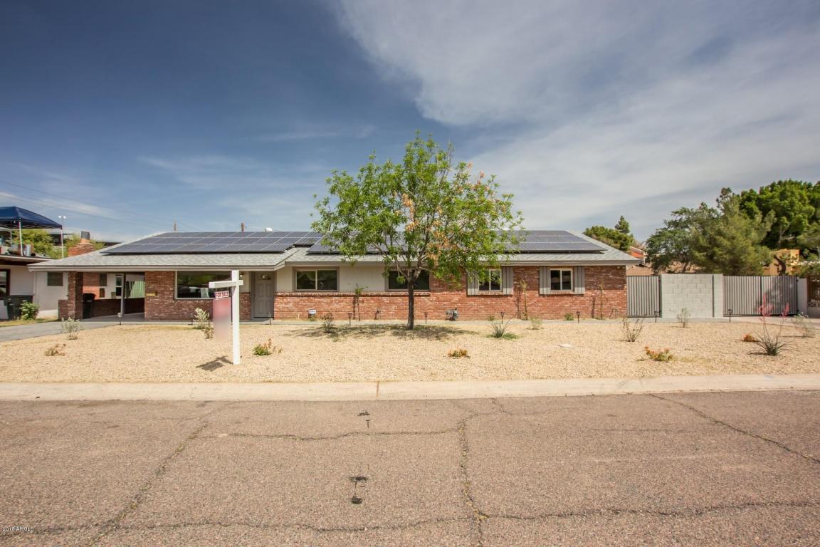 1008 Citrus Way - Photo 1