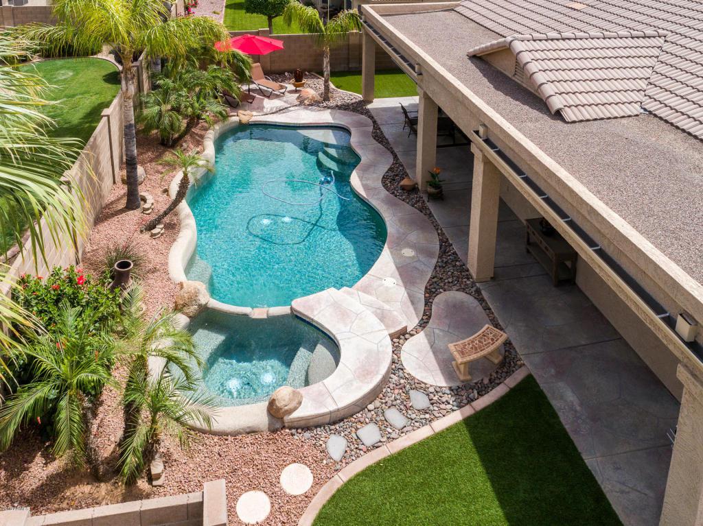 1312 Bartlett Way - Photo 1