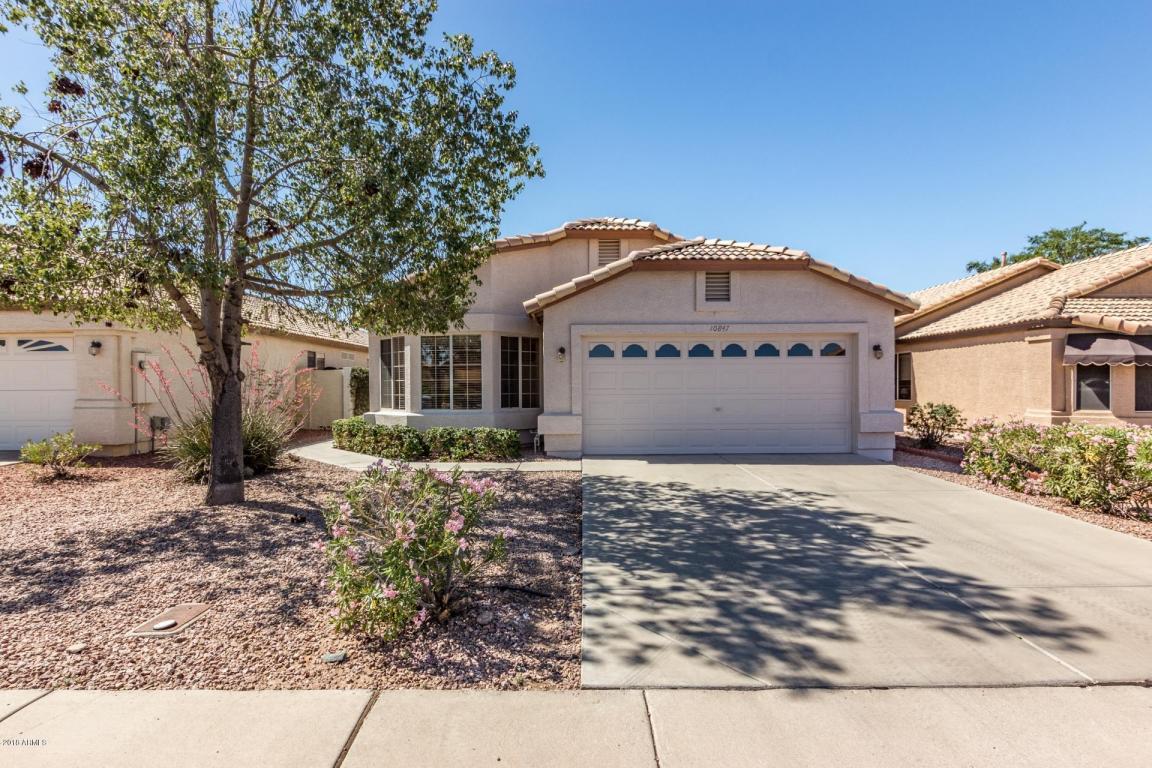 10847 Beaubien Drive - Photo 1