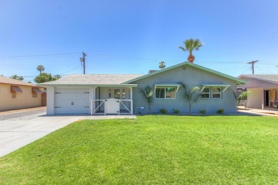3423 Campbell Avenue - Photo 1