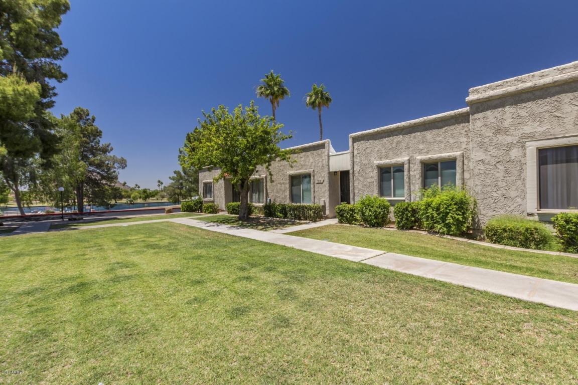 5113 81ST Street - Photo 1