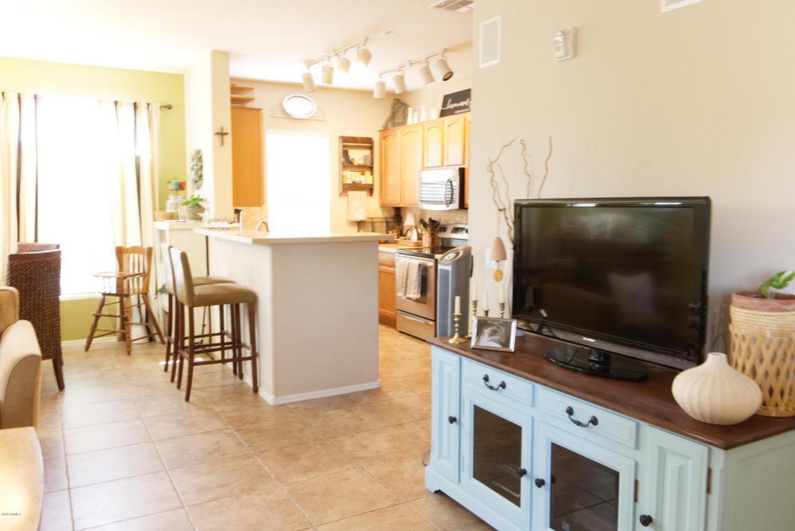 240 Juniper Avenue - Photo 1
