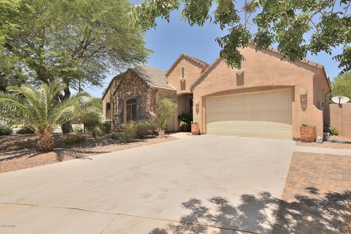 4226 Maplewood Court - Photo 1