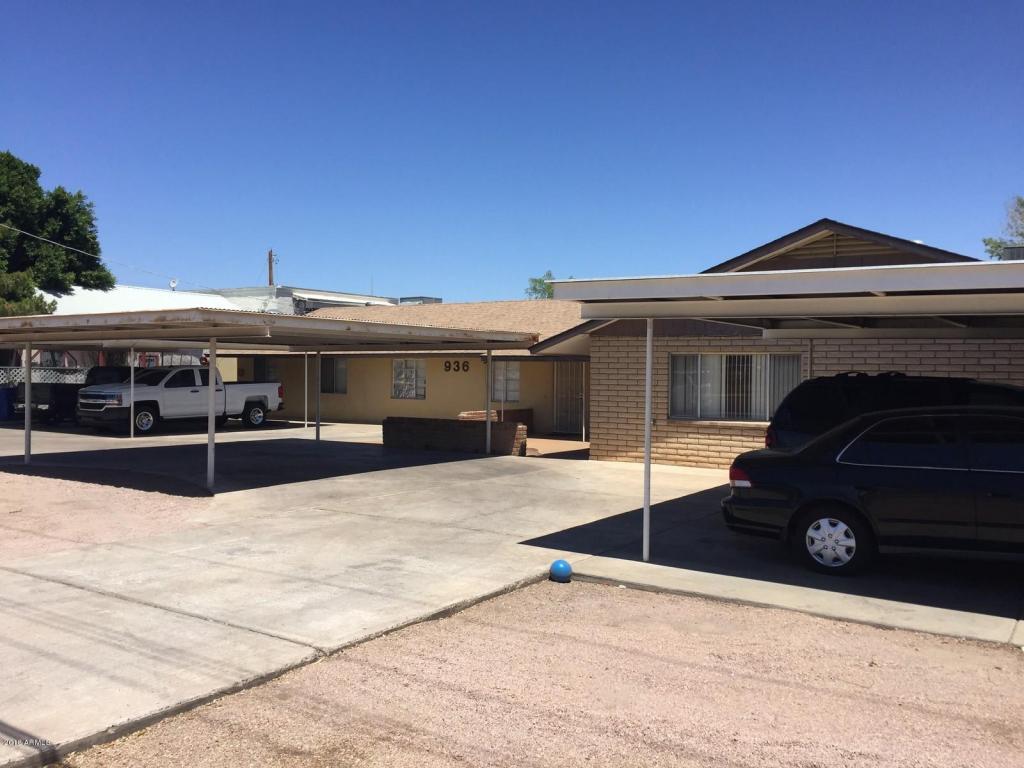 936 8TH Street - Photo 1