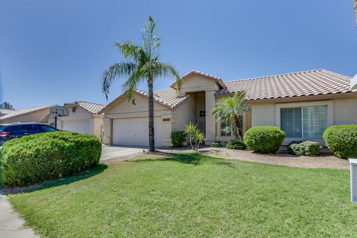 1525 Park Avenue - Photo 1