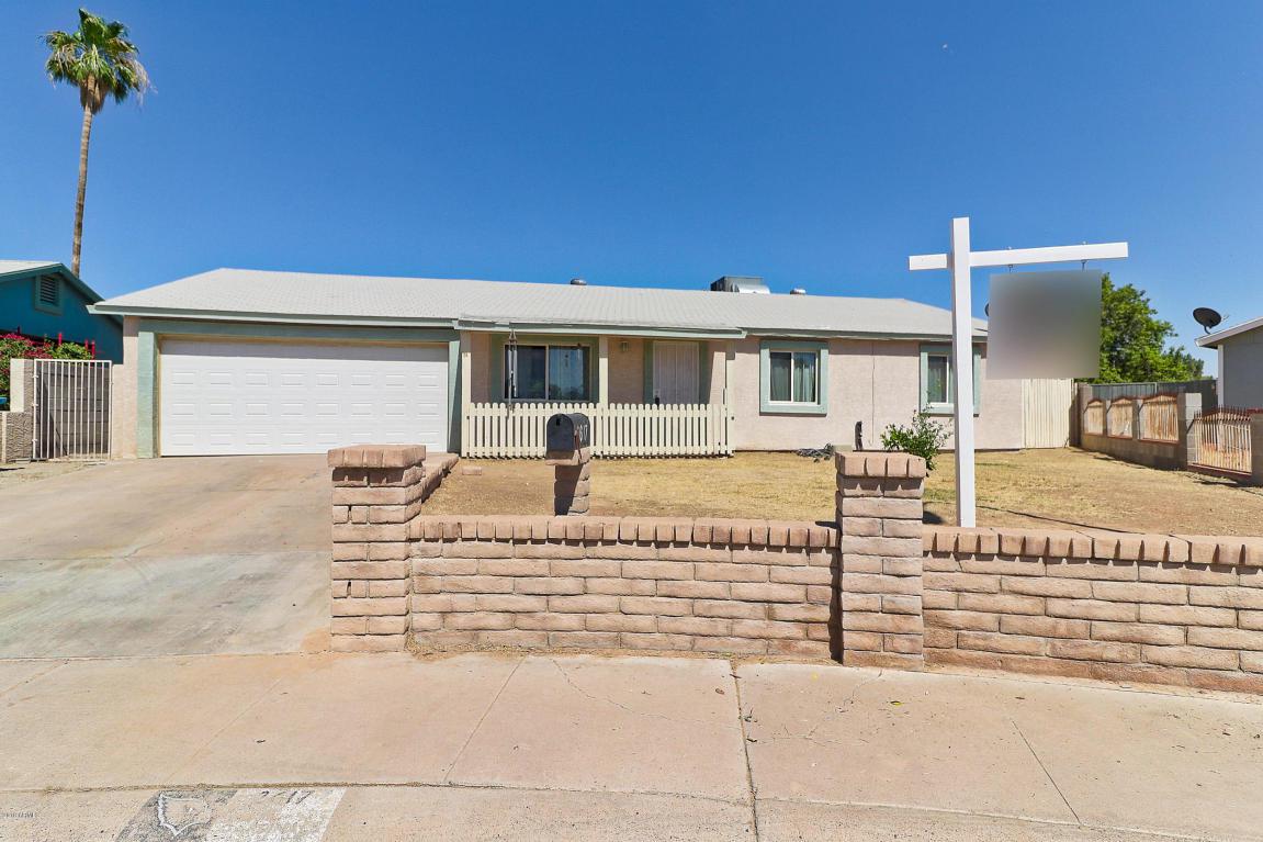 2617 61ST Avenue - Photo 1