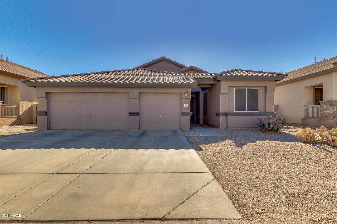 1004 Parkcrest Street - Photo 1