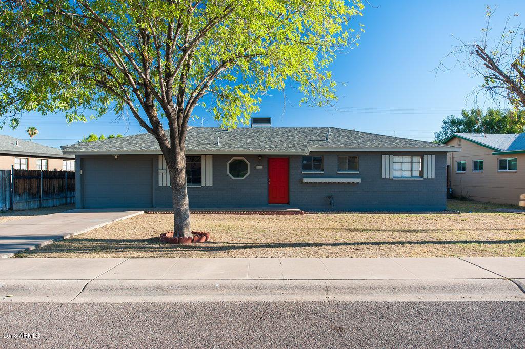 2213 State Avenue - Photo 1